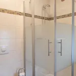 Kro Gaststaette Und Zur Einkehr *