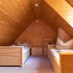 Gaststaette Und Zur Einkehr Estalagem Neustadt an der Orla