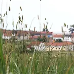 Gaststaette Und Zur Einkehr Estalagem Neustadt an der Orla