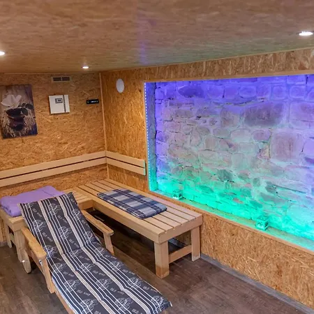 Gaststaette Und Zur Einkehr بيت ريفي Neustadt an der Orla