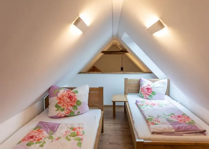 Gaststaette Und Zur Einkehr * Neustadt an der Orla